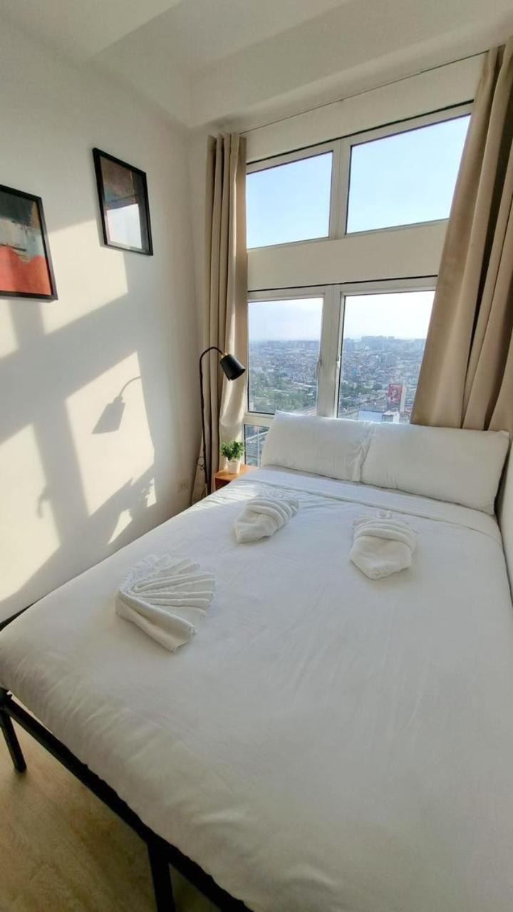 Cozy 1 Bedroom San Lorenzo Place Netflix 4km Naia Apartment *