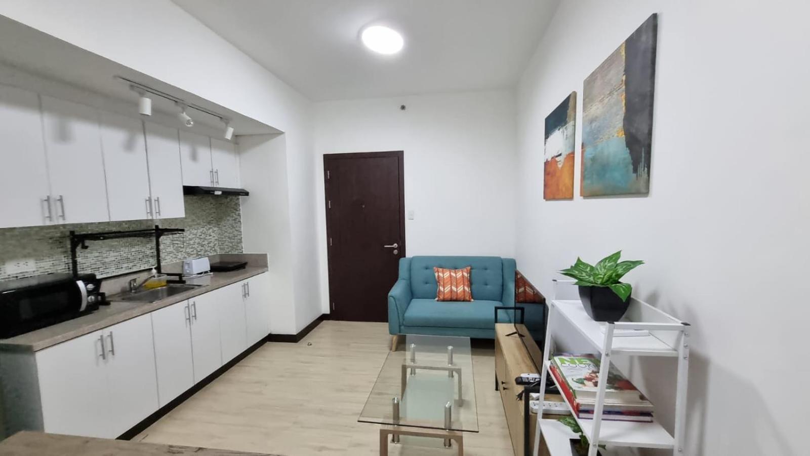 Cozy 1 Bedroom San Lorenzo Place Netflix 4km Naia * Manila