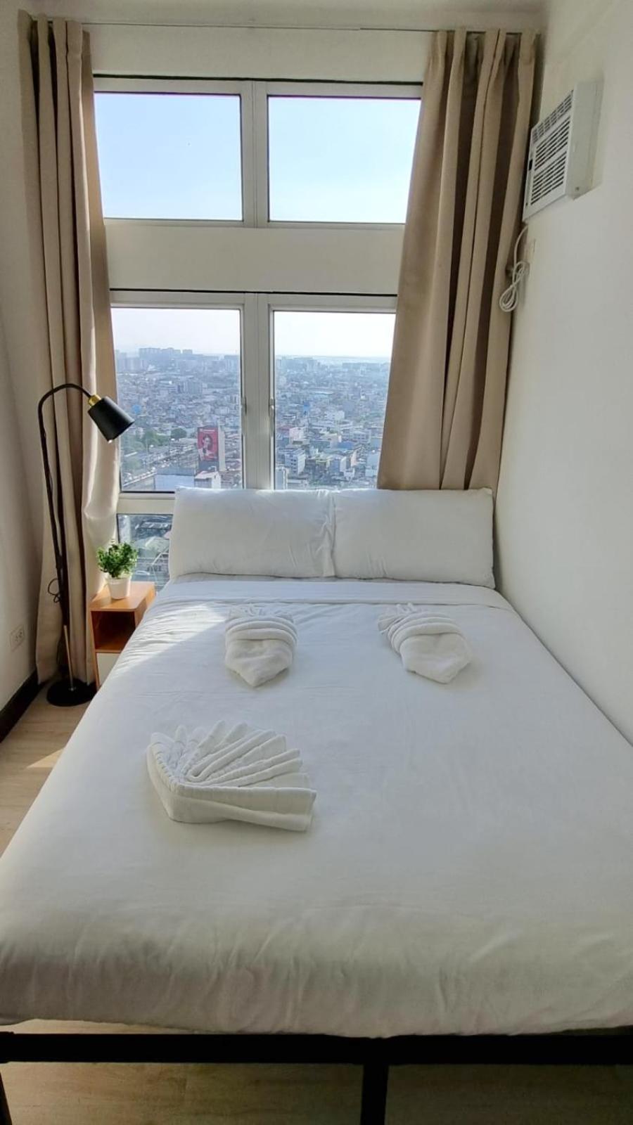 Cozy 1 Bedroom San Lorenzo Place Netflix 4km Naia Apartment